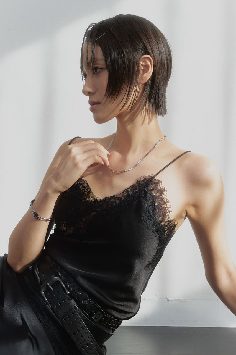 Rhombus line necklace