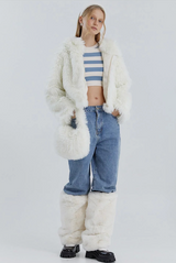 COMELY soft fur crop hoodie jacket [ivory]