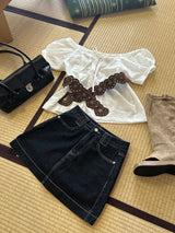 Haku Off-Shoulder Short-Sleeved Blouse