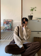 オールデイハイネックモダルセミジップアップニット