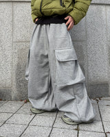 Flo balloon cargo sweat pants