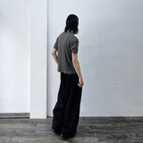 Linear Vintage Silhouette Short-sleeve