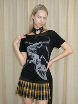 Emohaブラック ドラゴンスカルプリントTシャツ