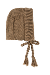 Big bonnet