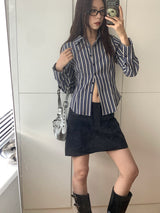 ネイビーストライプムードロングスリーブシャツ