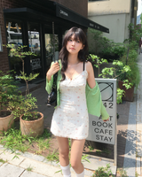 Knit crop cardigan