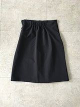 Buckle pleats midi skirt