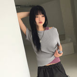 Ento pleats cooling short-sleeved T-shirt