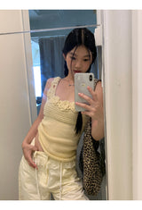Summer knit flower sleeveless tee