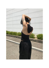 フーディーオフノースリーブ