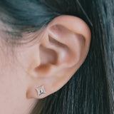 piece of star earring