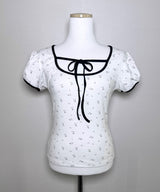 ベビーフラワーTシャツ