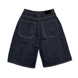 Raw bermuda pants