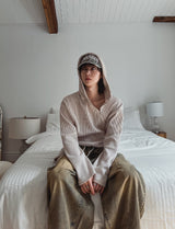 Resin diagonal zipper hoodie