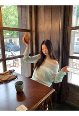 Mint off-shoulder lace long-sleeved see-through knitwear
