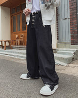 Look Fire Buckle Balloon Wide Denim Pants