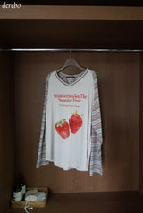 ストロベリーストライプオーバーフィットロングスリーブTシャツ