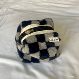 Clam ラウンドポーチ_ファーダークグレーチェッカーボード