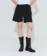 ESSENTIAL TWO-TUCK BERMUDA PANTS_BLACK