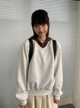 Picken V-neck Over Sweatshirt