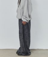 カモ72トラックパンツ - CHARCOAL