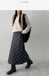 [wool 55%] ミニホールラグランフーデッドニット
