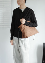 two-tone layered hem tee