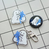 Magnet ghosts and cats