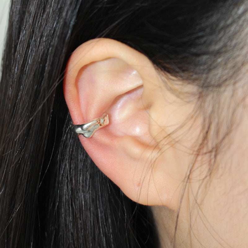 Meltting Earcuff (Matte)