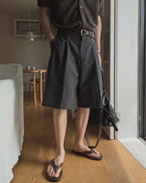 Hilla Pintuck Bermuda Slacks