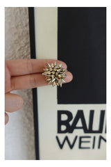 champagne sticker earrings