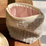 classic pouch_knit light gray