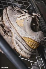 We Flower Vintage Distressed Height-Increasing, Dirty Shoes, Casual and Versatile, Dad Shoes.