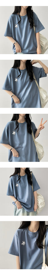 ラビットエンブロイダードショートスリーブTシャツ