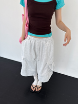 belted bermuda pants