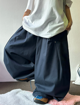 コリアン/ストリング 🩵 スタッドリベットポイントフロントスリットオーバーヒップバルーンワイドパンツ🩶🖤🩵 - 3カラーズ