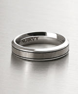 NR-305 Minimal Curve Line Couple Ring