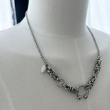 Metal pierced twisted Necklace