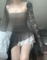 Roccoa Long Frill Top (black)
