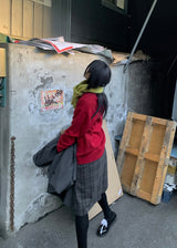 レイヤードVネックニット