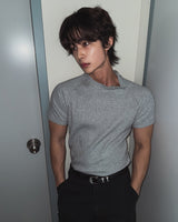 スロウリーボタンマッスルフィットリブドショートスリーブTシャツ