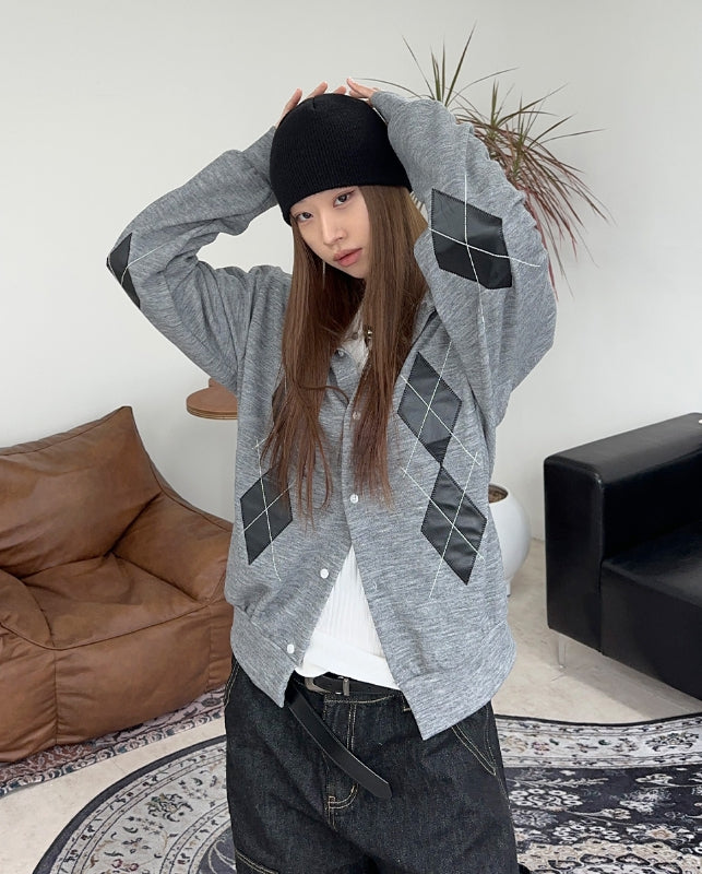 Scent Leather Patch Argyle Cardigan