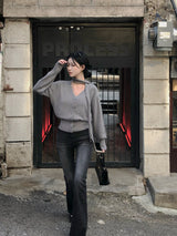 [BELLIDE MADE] Metallic charm V-neck cardigan with tie