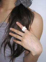 【お気に入り追加で応募】[Formica] Star Stud ring (Ivory)