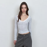 C LACE BUTTON T-SHIRT_LIGHT GREY