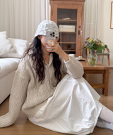Maru knit bucket hat beanie