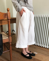 Meihu Roll-Up Bermuda Pants