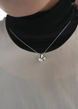 [MADE] グロット ネックレス 01