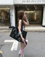 Big eyelet bag