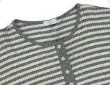 ジェッカールーズボタンUネックダンガラTシャツ（4c）